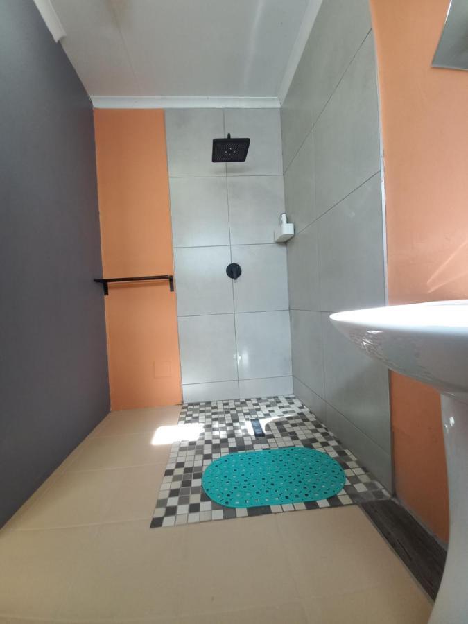 28 At Van Den Bos International Guesthouse Edenvale Ngoại thất bức ảnh