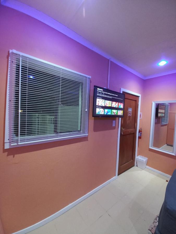 28 At Van Den Bos International Guesthouse Edenvale Ngoại thất bức ảnh